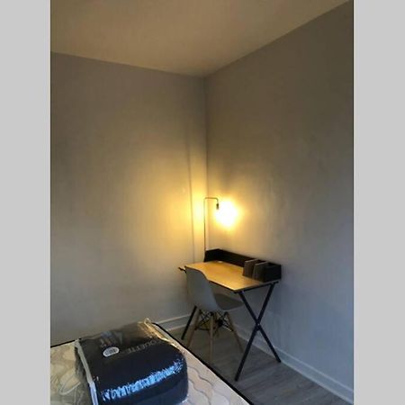 Spacieux Confortable Appartement Centre Ville 瓦朗西纳 外观 照片