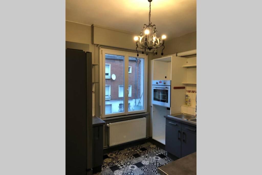 Spacieux Confortable Appartement Centre Ville 瓦朗西纳 外观 照片